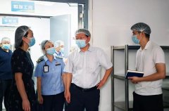 <b>步压紧压实各方义务</b>